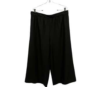 Chico's Pants Wide Leg Cropped Pants Women Size 10 Black New MSRP 99 Stretch